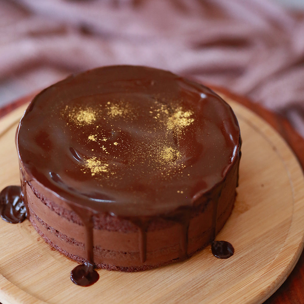 10 inches Signature Cloud Chocolate Cake