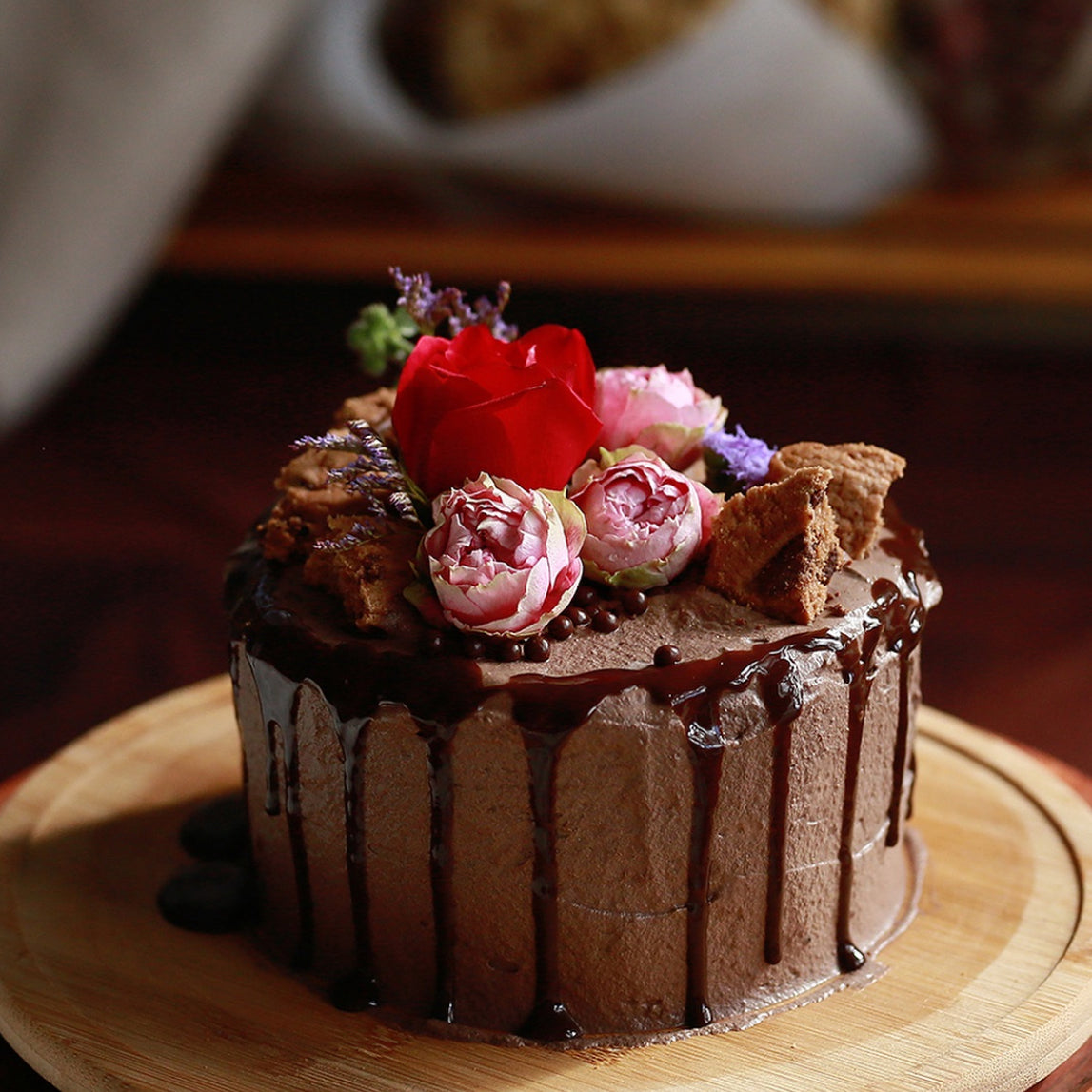 Signature Cloud Chocolate Cake for Mum
